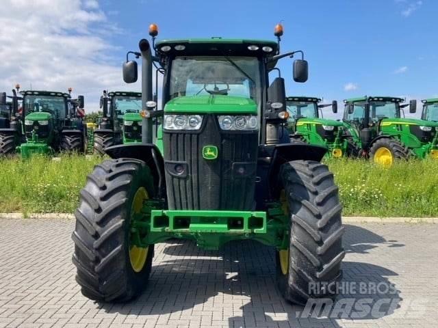 John Deere 7230R Tracteur