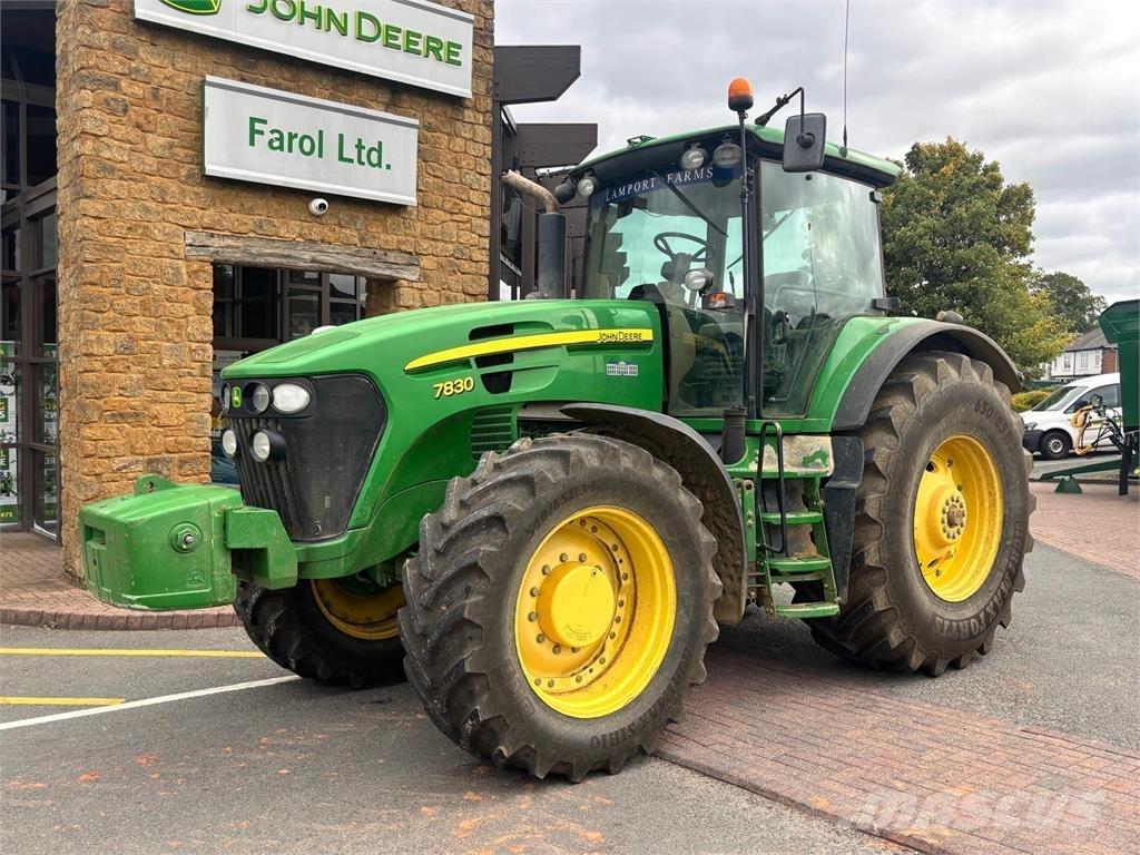 John Deere 7830 Tracteur
