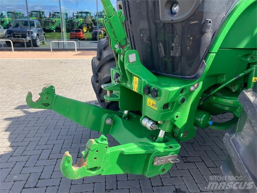 John Deere 7R 310 Tracteur