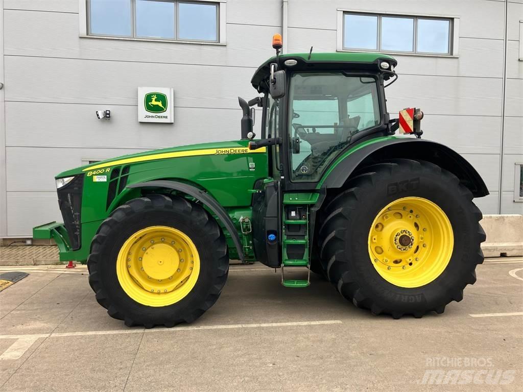John Deere 8400R Tracteur