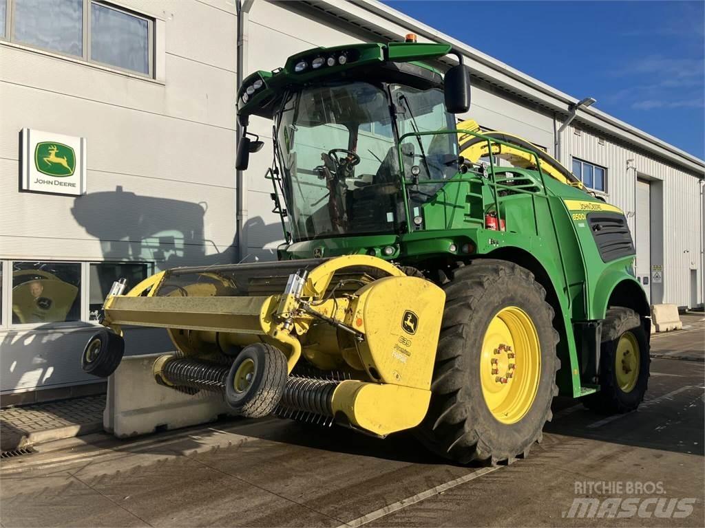 John Deere 8500i Ensileuse automotrice