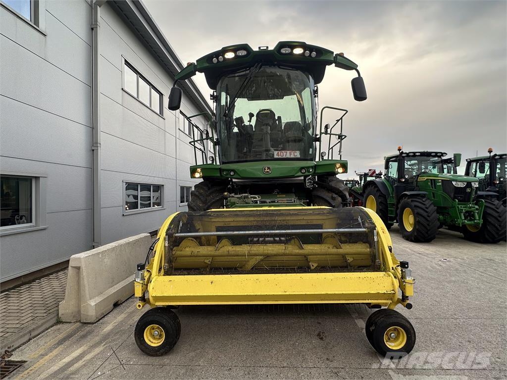 John Deere 8600i Ensileuse automotrice