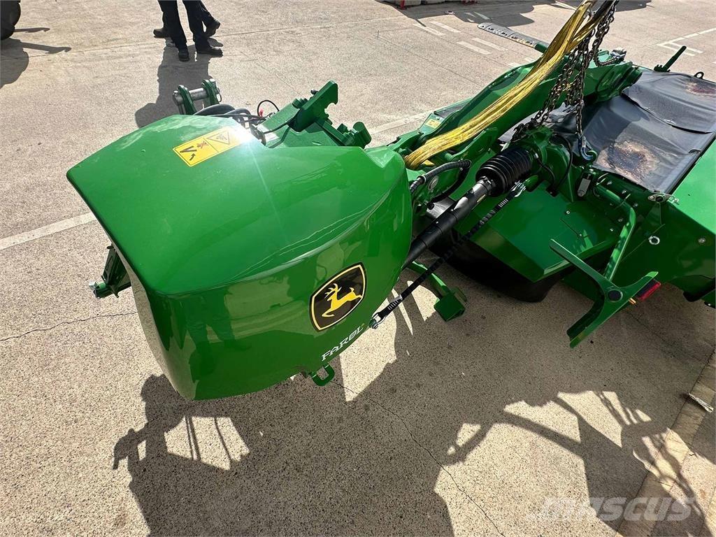 John Deere R310R Faucheuse