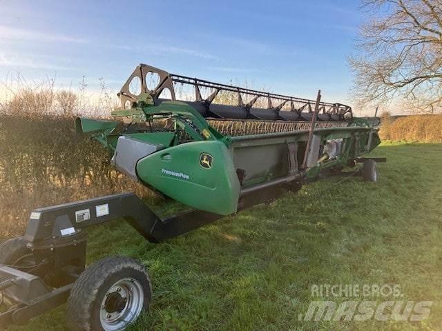 John Deere S685 TM Moissonneuse batteuse
