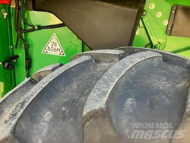 John Deere S690 TM Moissonneuse batteuse