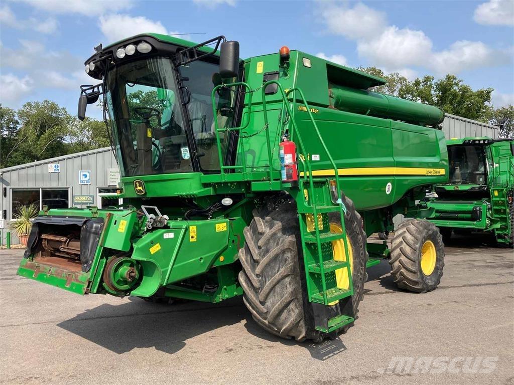 John Deere S690i HM Moissonneuse batteuse