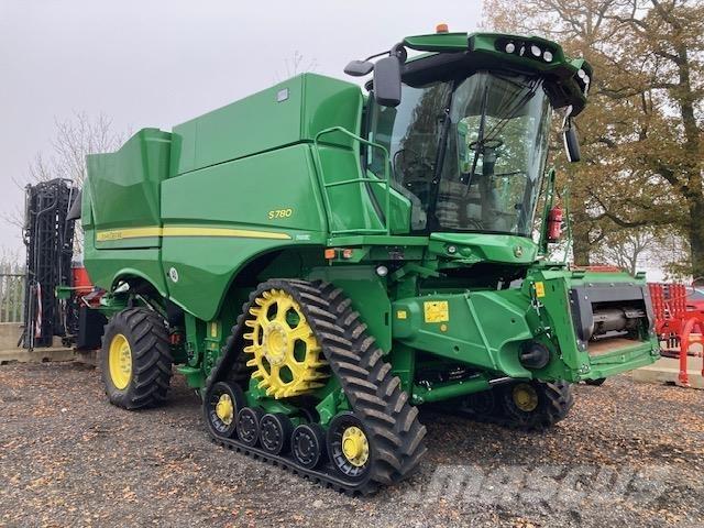 John Deere S780 Moissonneuse batteuse
