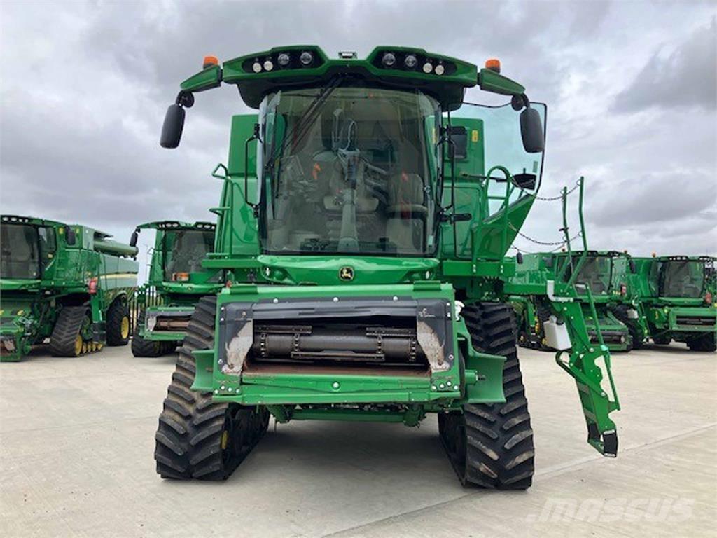 John Deere S790 Moissonneuse batteuse