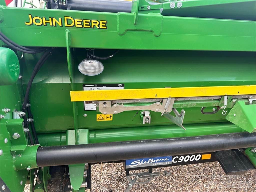 John Deere T670i HM Moissonneuse batteuse