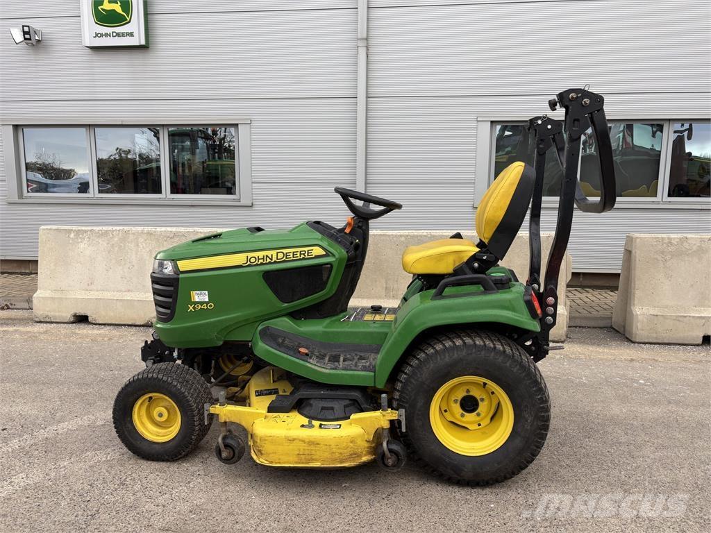 John Deere X940 Tondeuses montées
