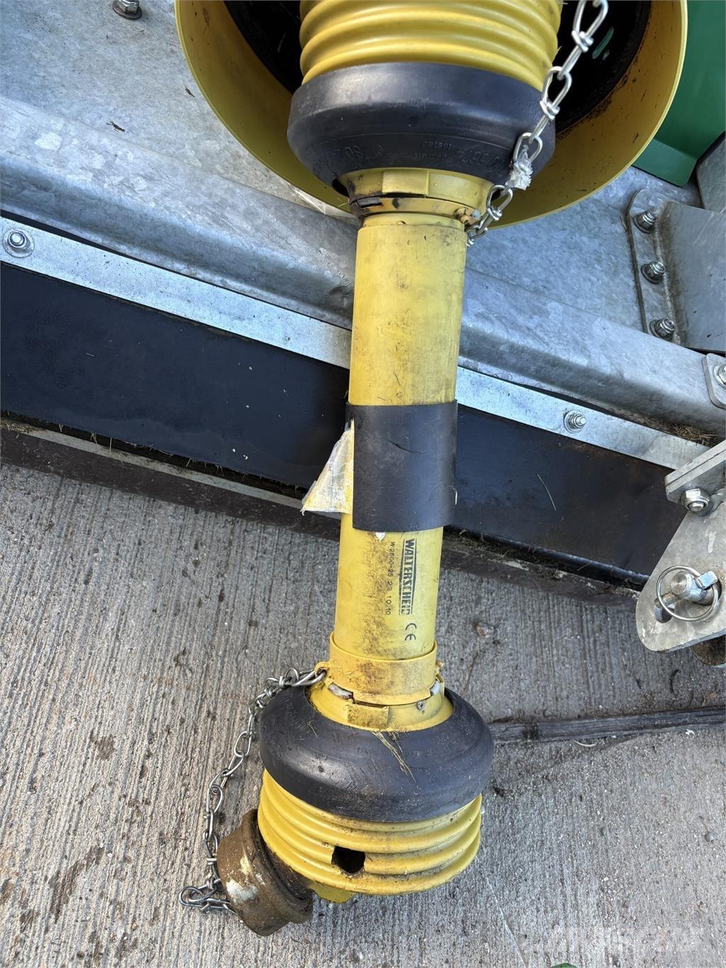Major MJ71-240F Tondeuses tractées