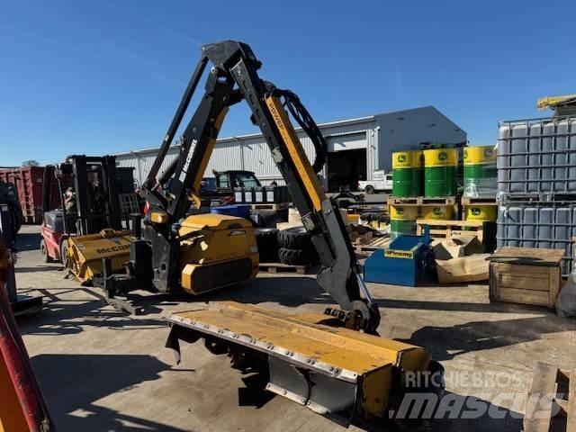 Mcconnell PA7285T VFR Taille-haies