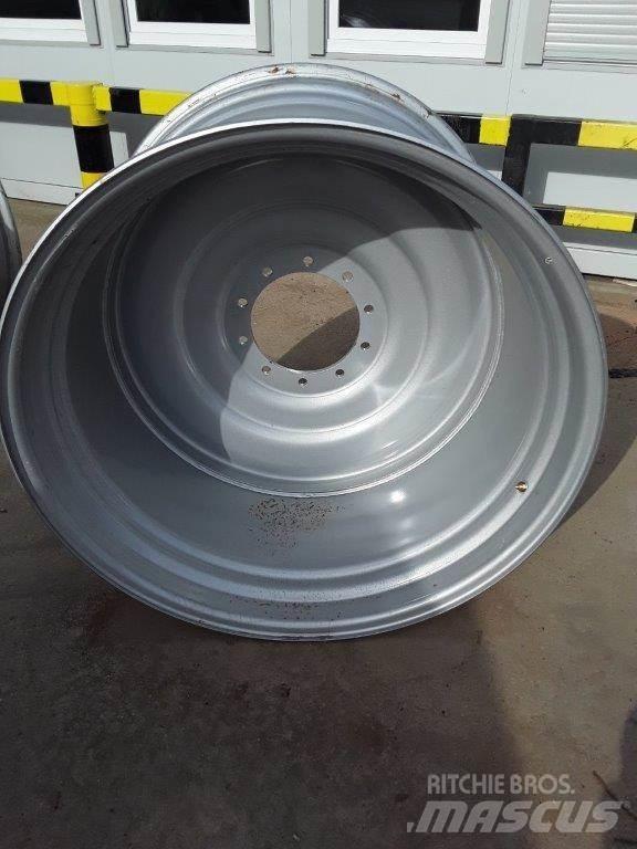  Misc. Silver Rims Pneus, roues et jantes