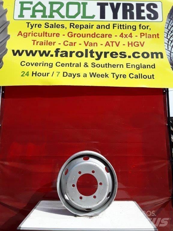 Misc. Used Lorry Rim Pneus, roues et jantes