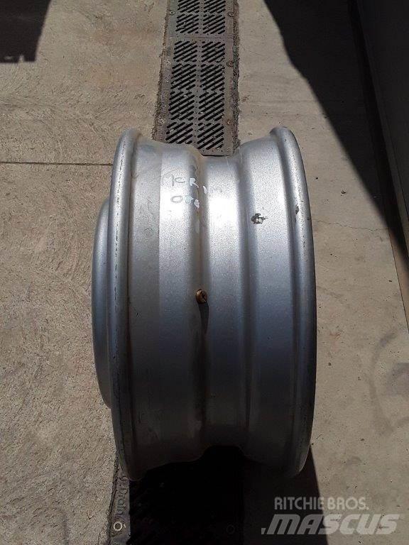  Misc. Used Lorry Rim Pneus, roues et jantes