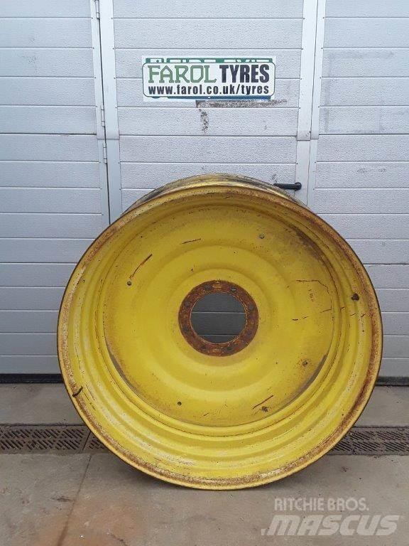  Misc. Used Rim Pneus, roues et jantes