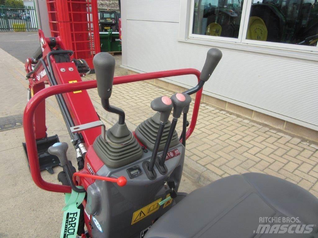 Yanmar SV08 Pelle sur chenilles