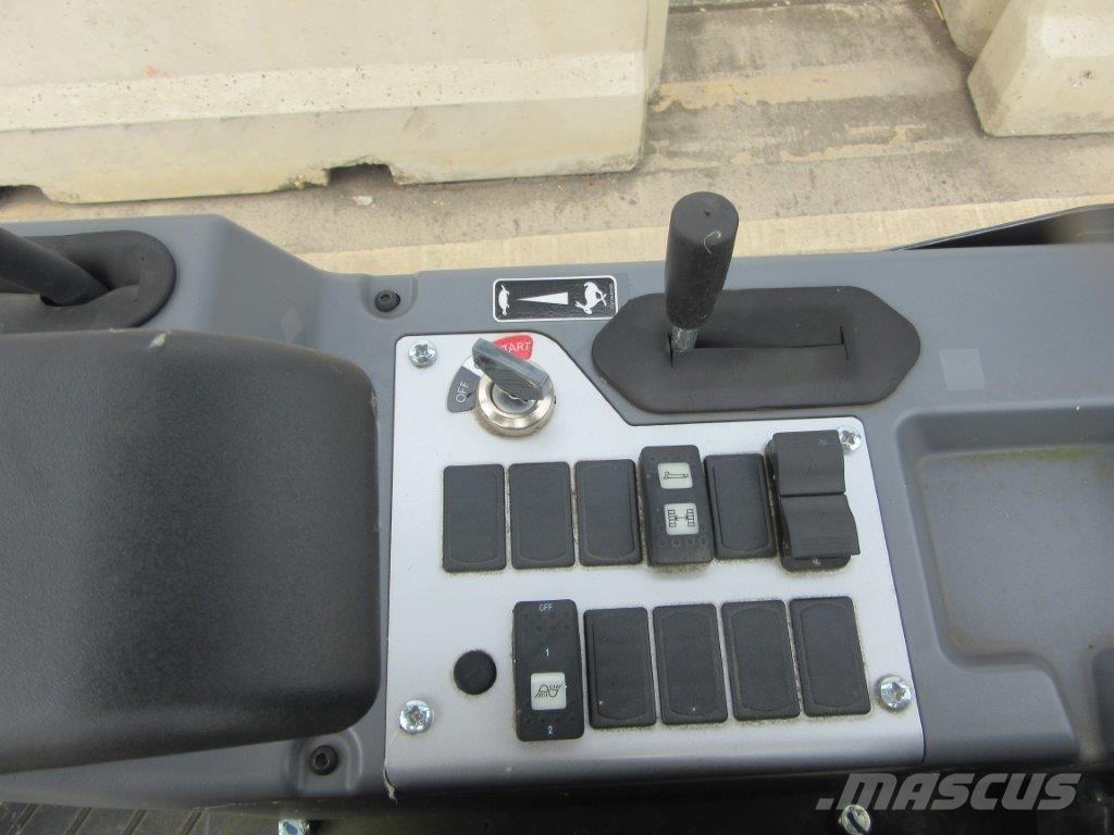 Yanmar SV19VT Pelle sur chenilles