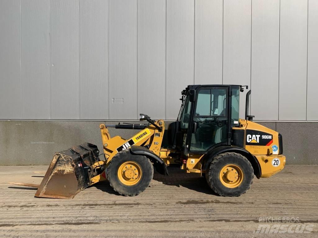 CAT 906 M Chargeuse sur pneus