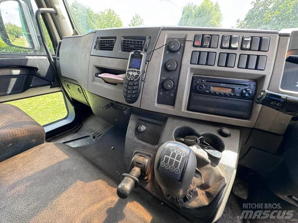 Volvo FL 240 Camion Bétaillère