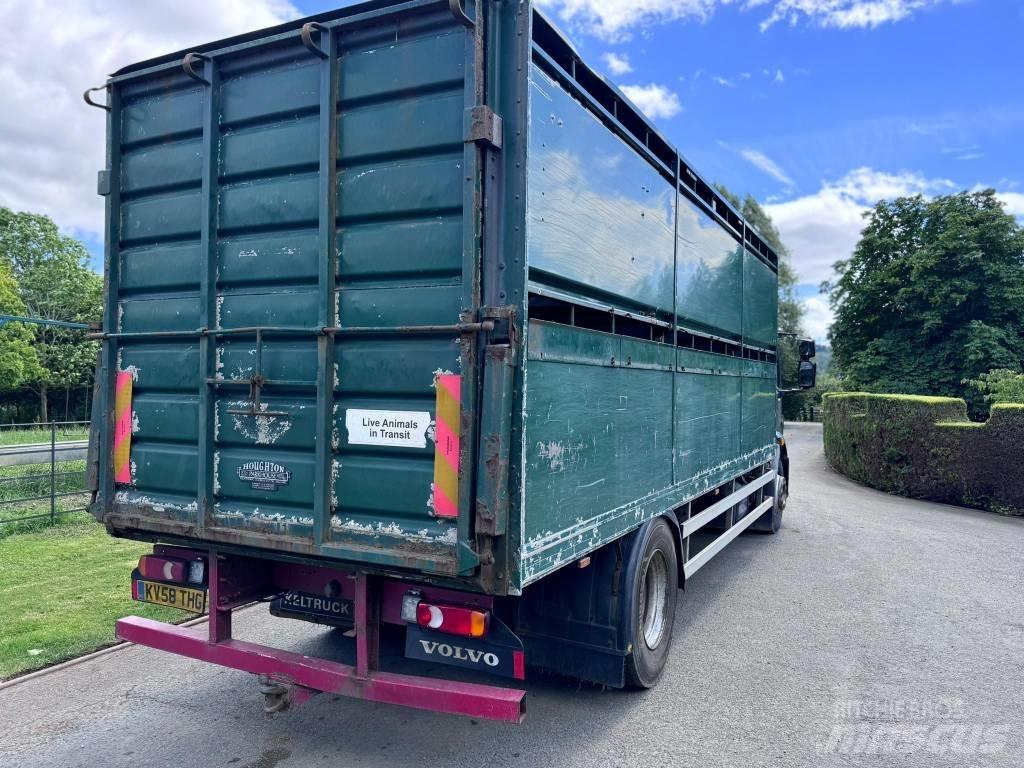 Volvo FL 240 Camion Bétaillère
