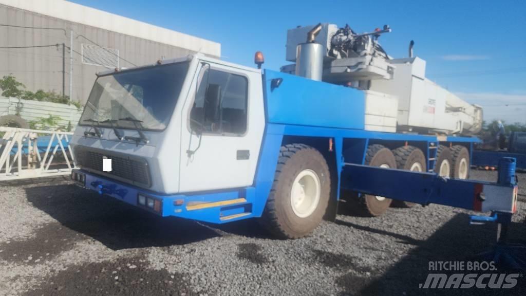 Grove GMK 5100 Grues tout terrain
