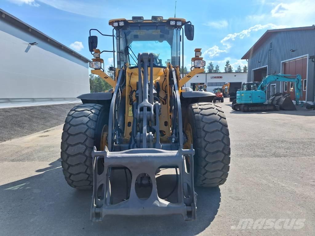 Volvo L90H Chargeuse sur pneus