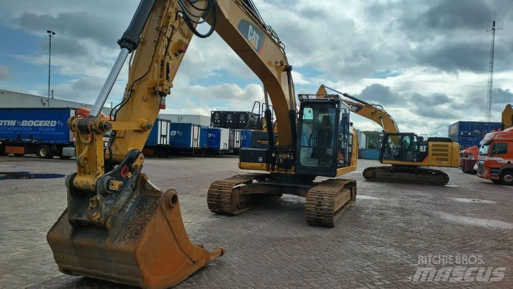 CAT 323 EL Pelle sur chenilles