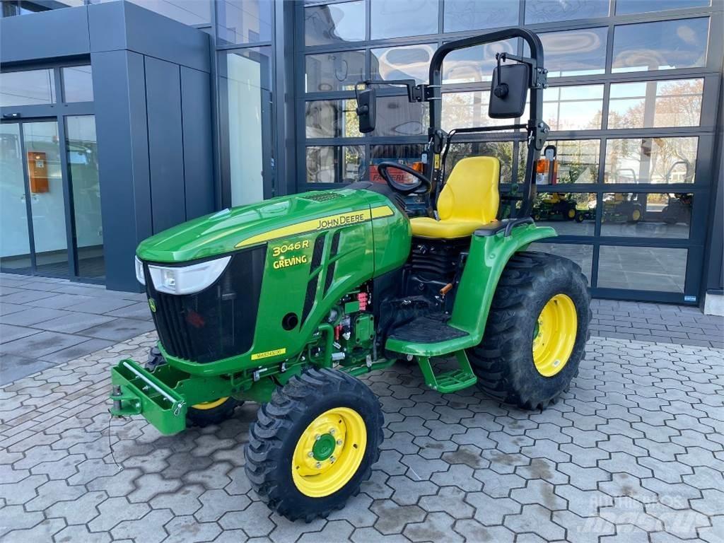 John Deere 3046R Tracteur