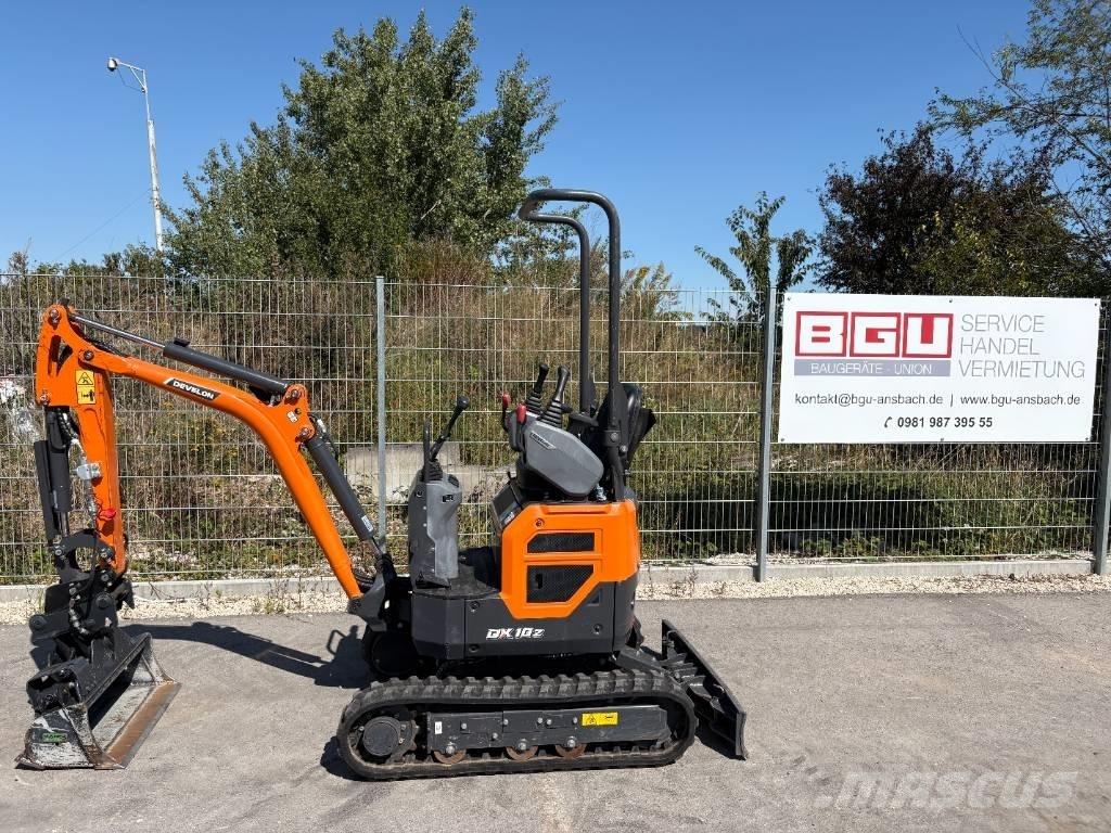 Develon DX 10 Z-7 Mini pelle < 7t