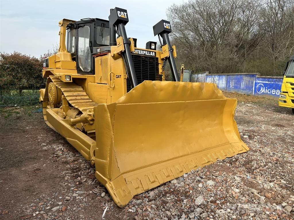 CAT D 7 H Bouteurs sur chenilles