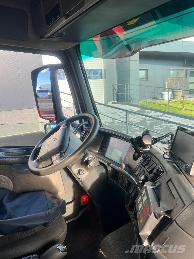 Bronto S37XDT Camion nacelle