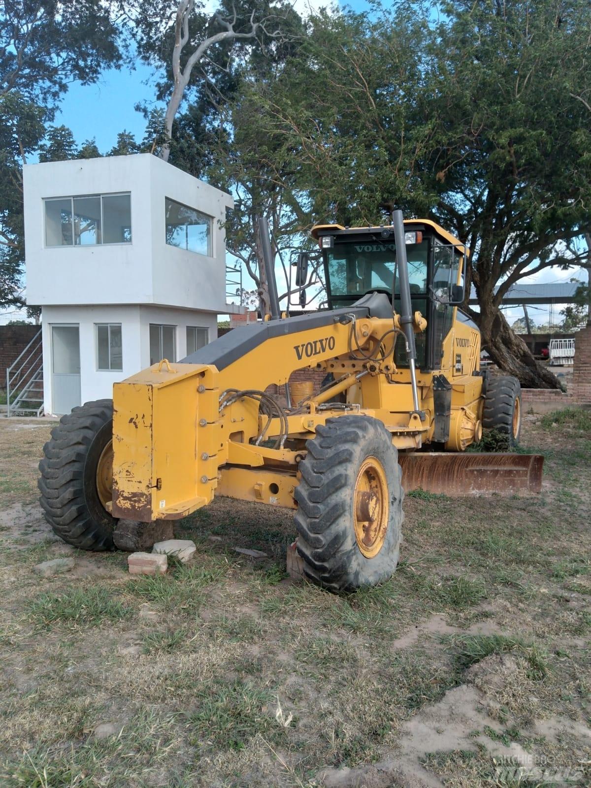 Volvo G 930 Niveleuse