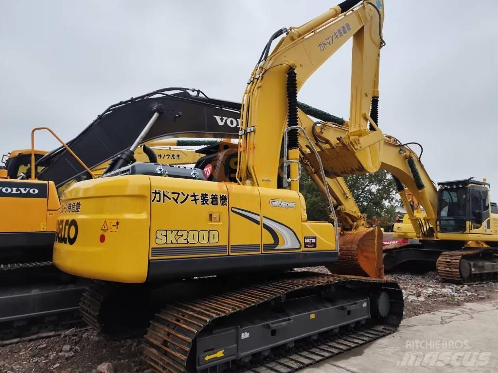 Kobelco SK 200 Pelle sur chenilles