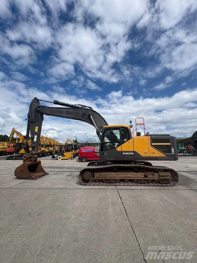 Volvo EC 300 EL Pelle sur chenilles