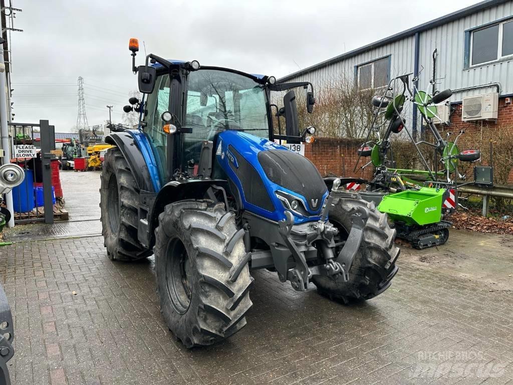 Valtra G125EA Tracteur