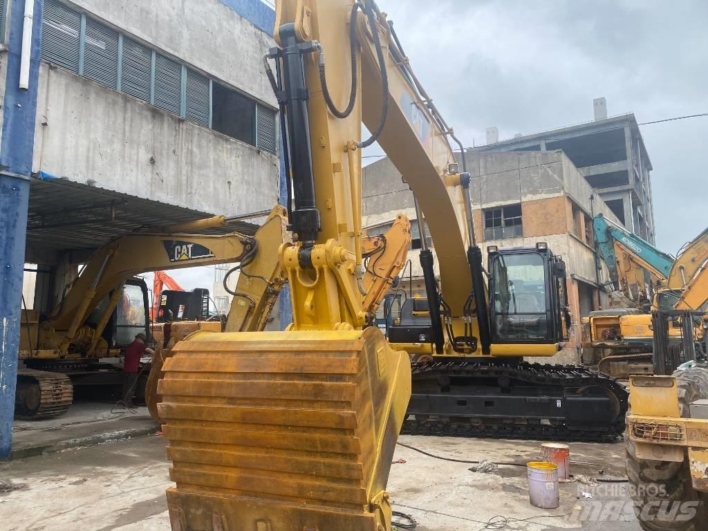 CAT 336 D Pelle sur chenilles