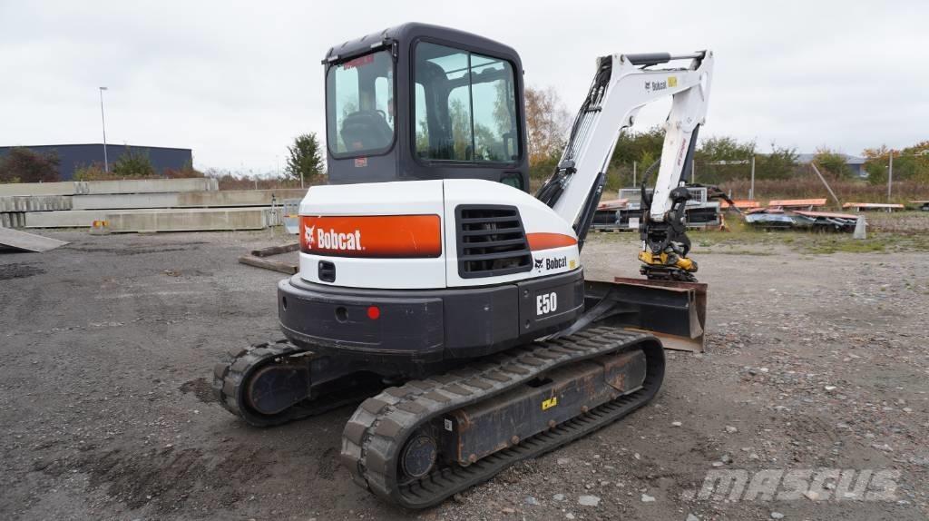 Bobcat E 50 Mini pelle < 7t