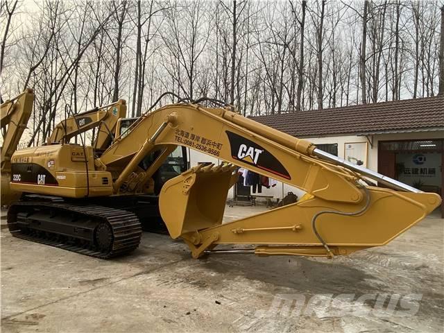 CAT 320C Pelle sur chenilles