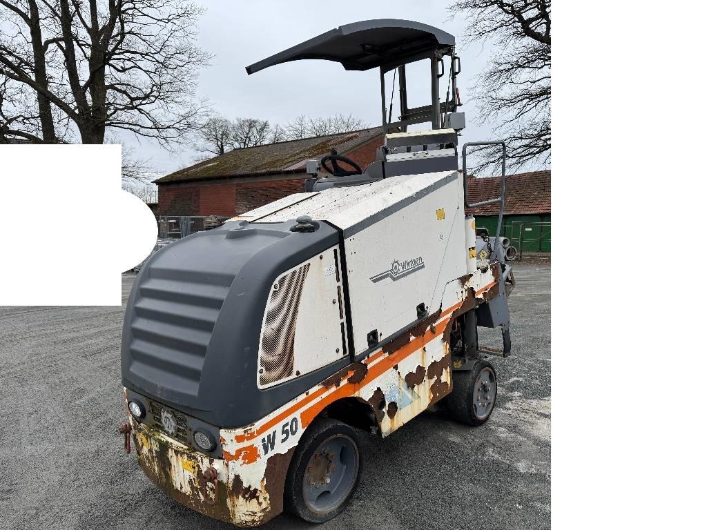 Wirtgen W 50 Fraiseuse à froid