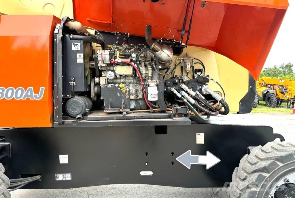 JLG 800 AJ Nacelles articulées