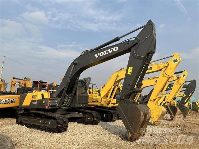 Volvo EC240 Pelle sur chenilles