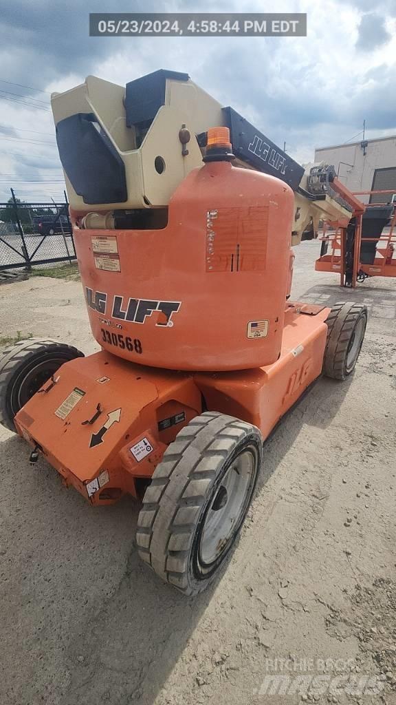 JLG E 450 AJ Nacelles articulées