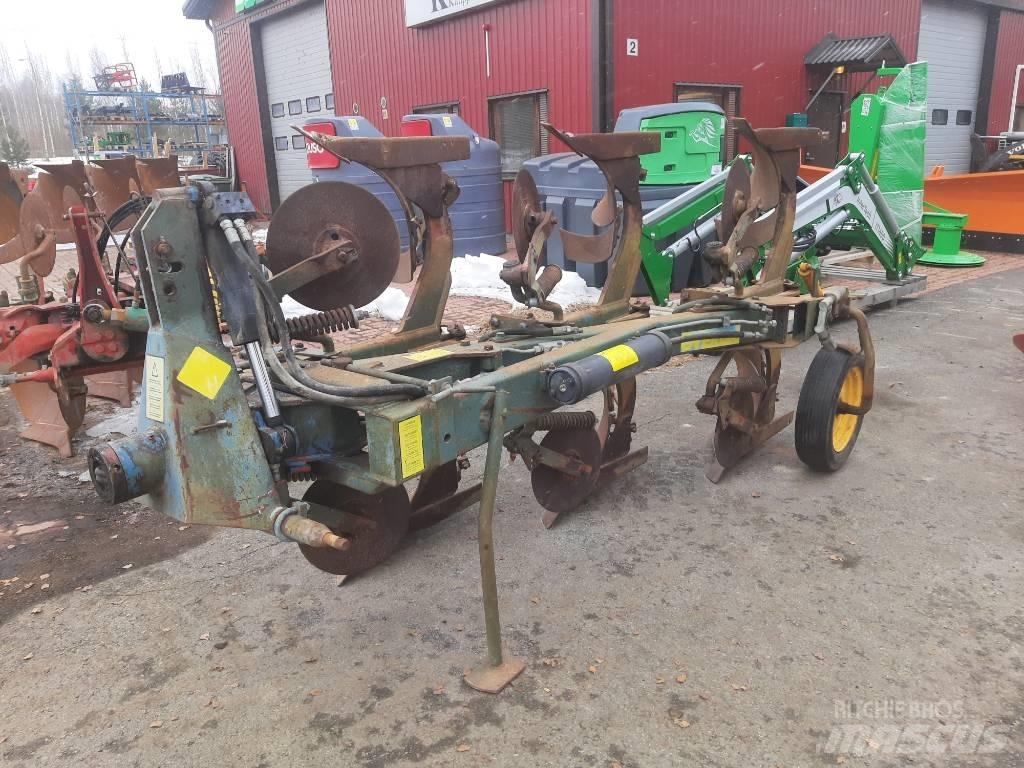 Överum CV 398H Charrue réversible