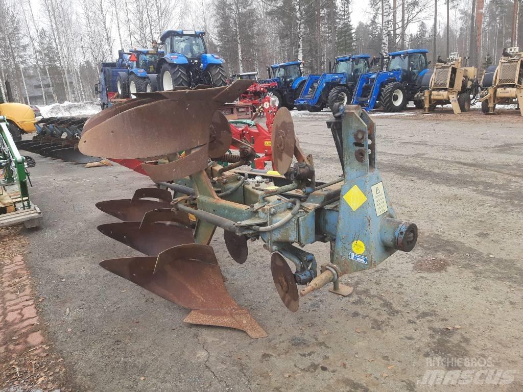 Överum CV 398H Charrue réversible