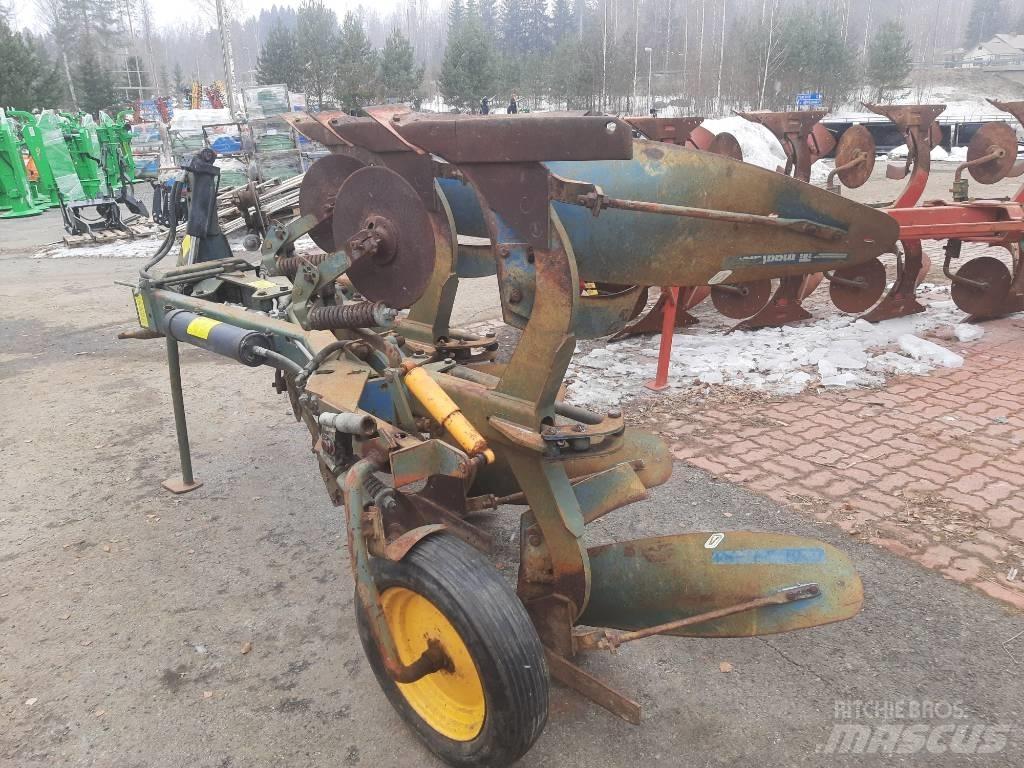 Överum CV 398H Charrue réversible