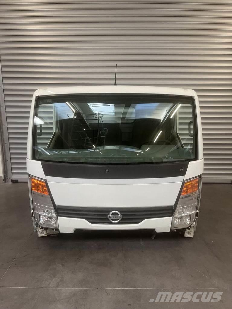 Nissan Cabstar Cabines