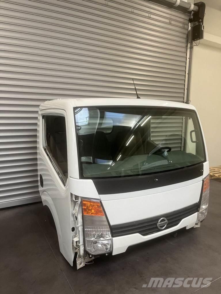 Nissan Cabstar Cabines