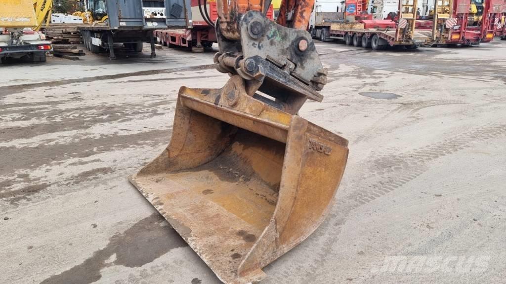 Hitachi ZX 210 LC-6 Pelle sur chenilles