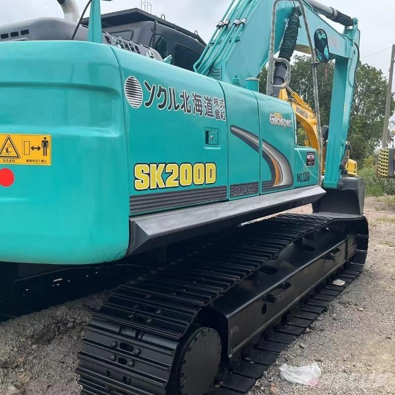 Kobelco SK 200 Pelle sur chenilles